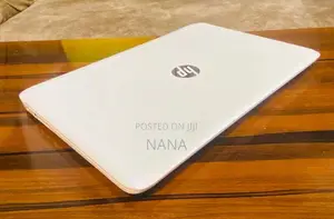 Laptop HP Pavilion 15 8GB Intel Core i3 HDD 1T