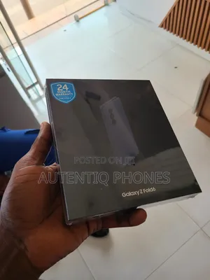 New Samsung Galaxy Z Fold6 256 GB Blue