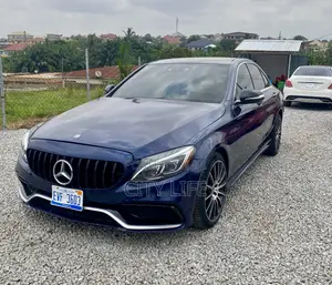 Mercedes-Benz C400 2016 Blue