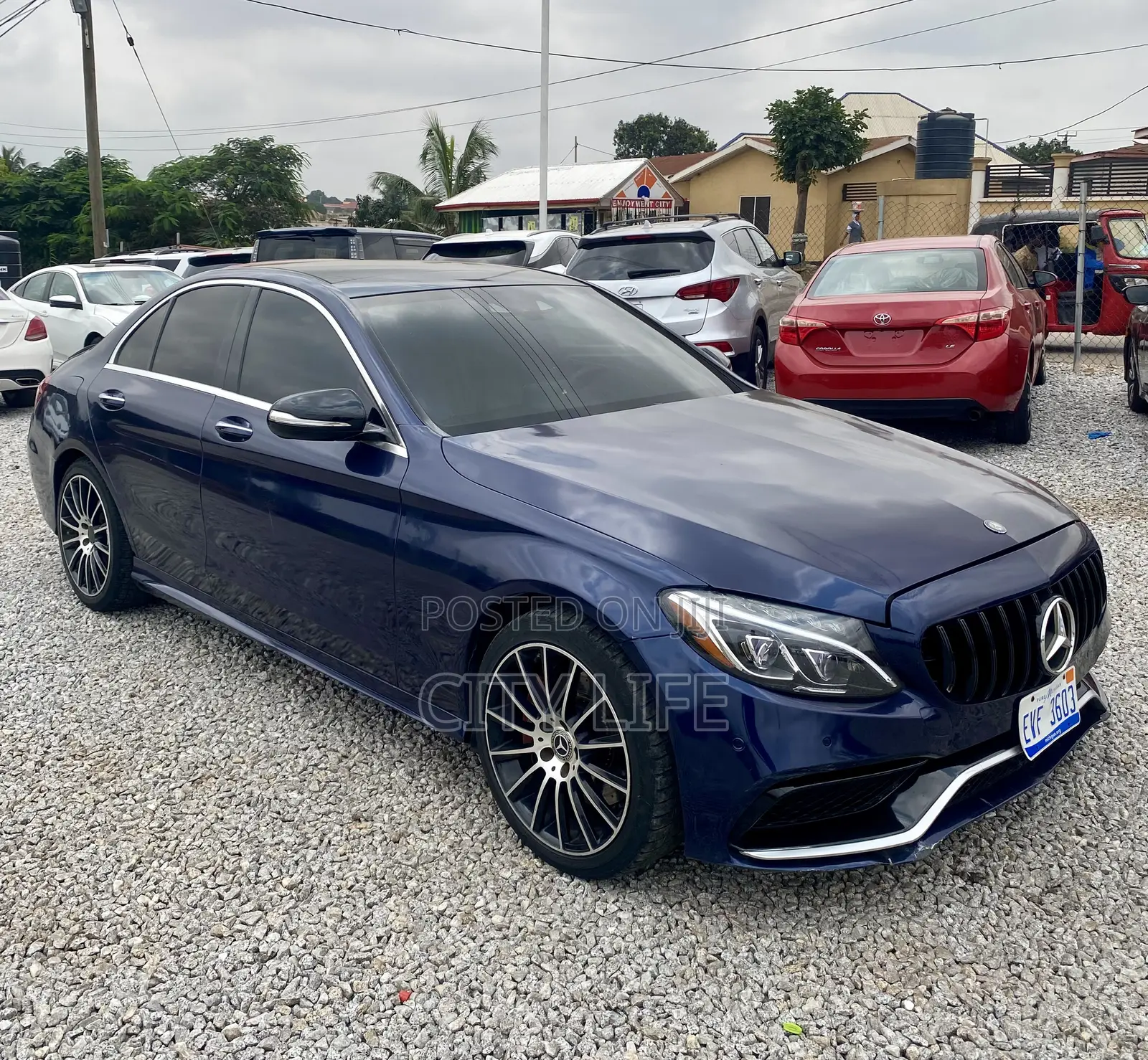 Mercedes-Benz C400 2016 Blue