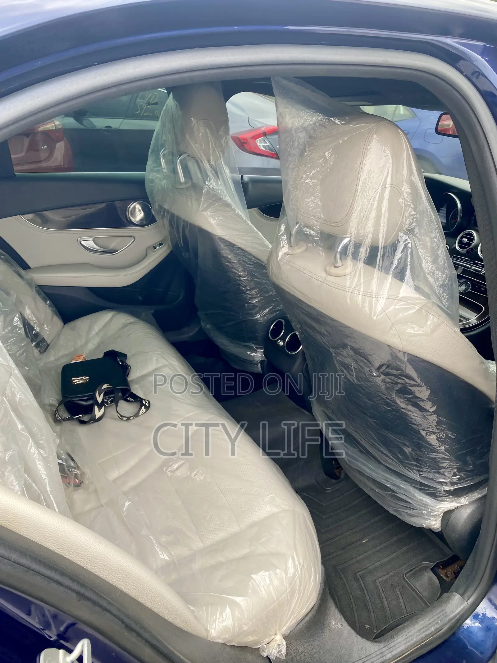 Mercedes-Benz C400 2016 Blue