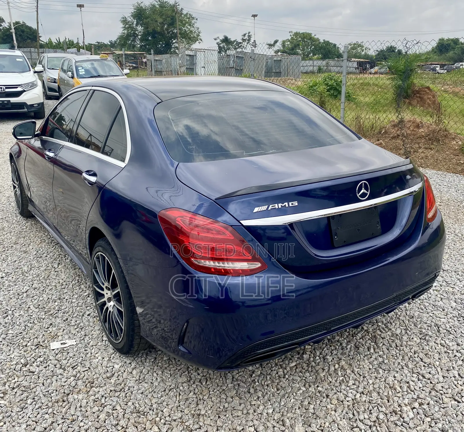 Mercedes-Benz C400 2016 Blue