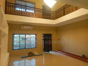 5bdrm House in Kofis Realty, Coca Cola for rent