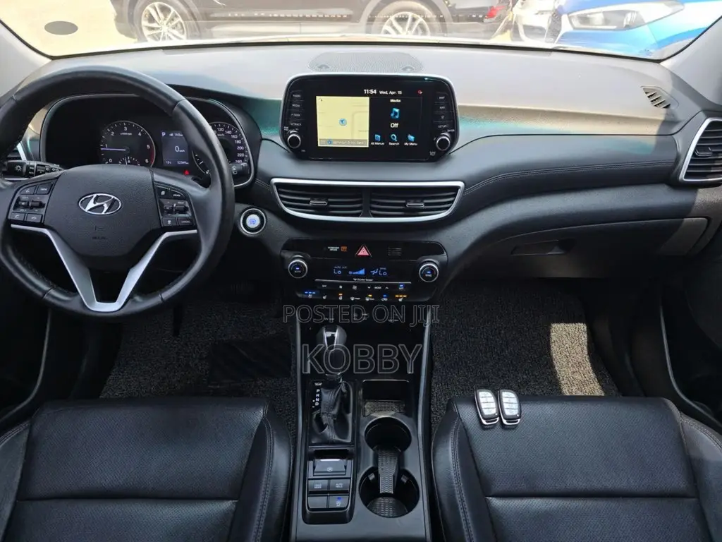 Hyundai Tucson 2019 White