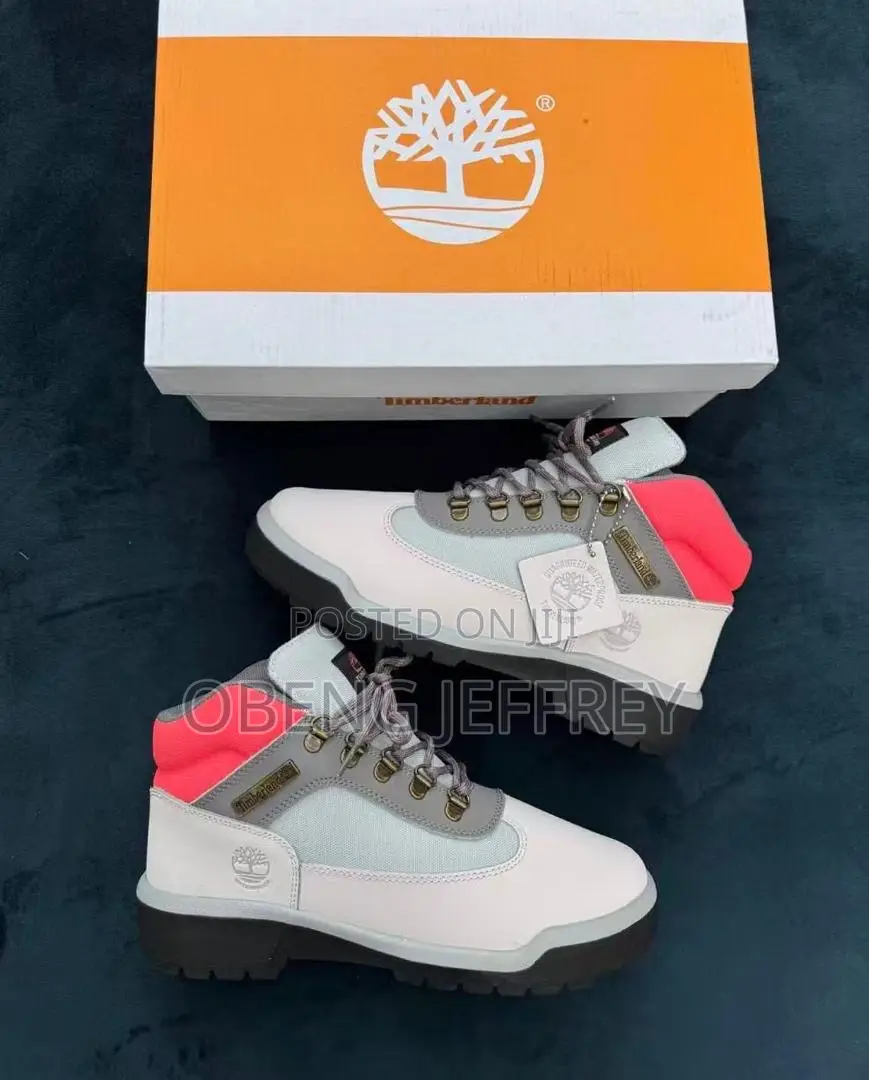 Original Timberland Field Boots in Colours
