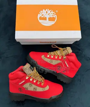 Original Supreme Timbeland Field Boots Red