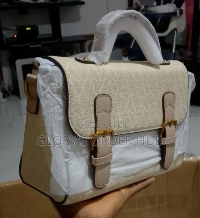 Unique Stylish Hand Bag