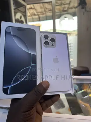 New Apple iPhone 16 Pro Max 256 GB White
