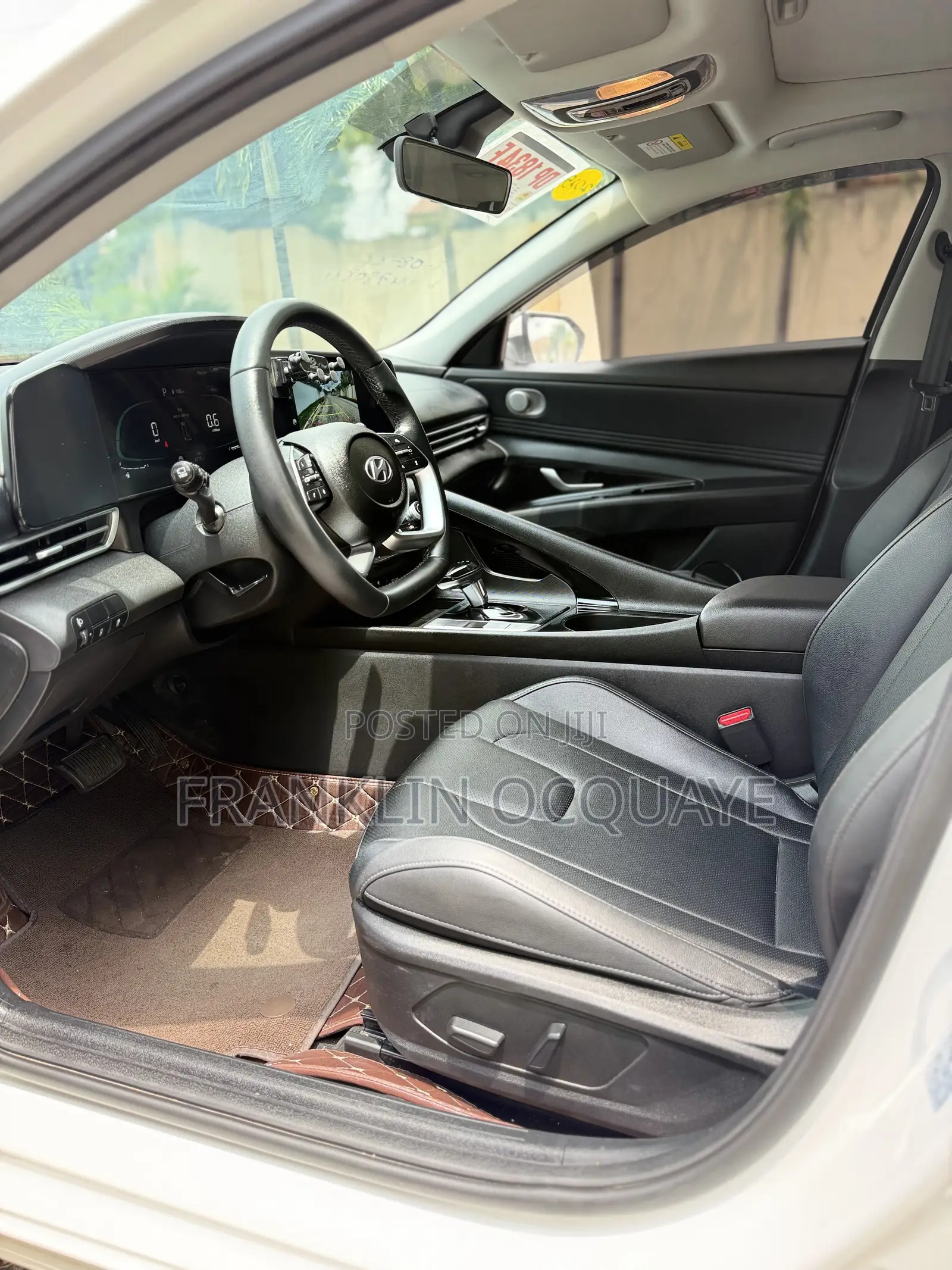Hyundai Elantra 2025 White