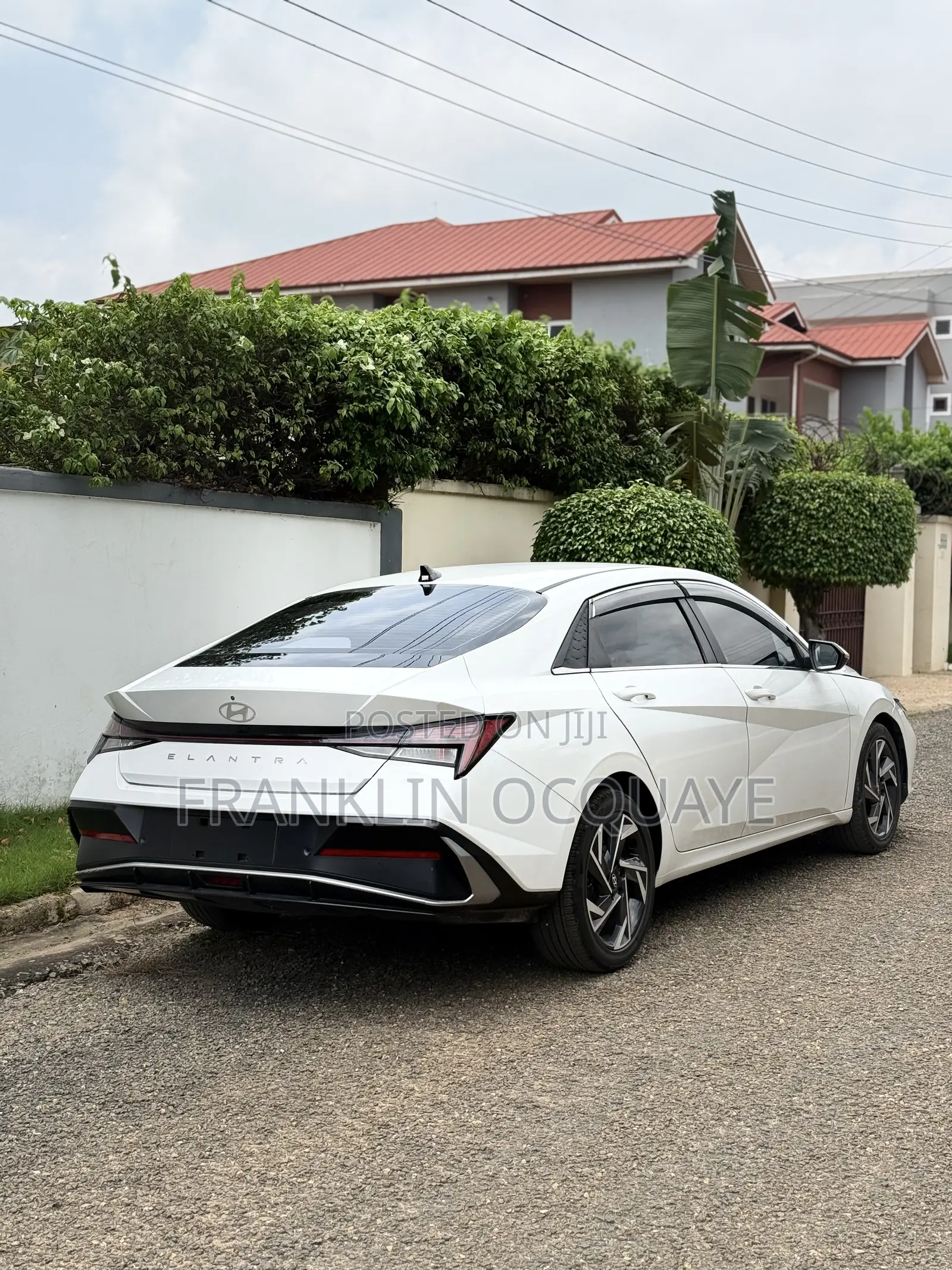 Hyundai Elantra 2025 White
