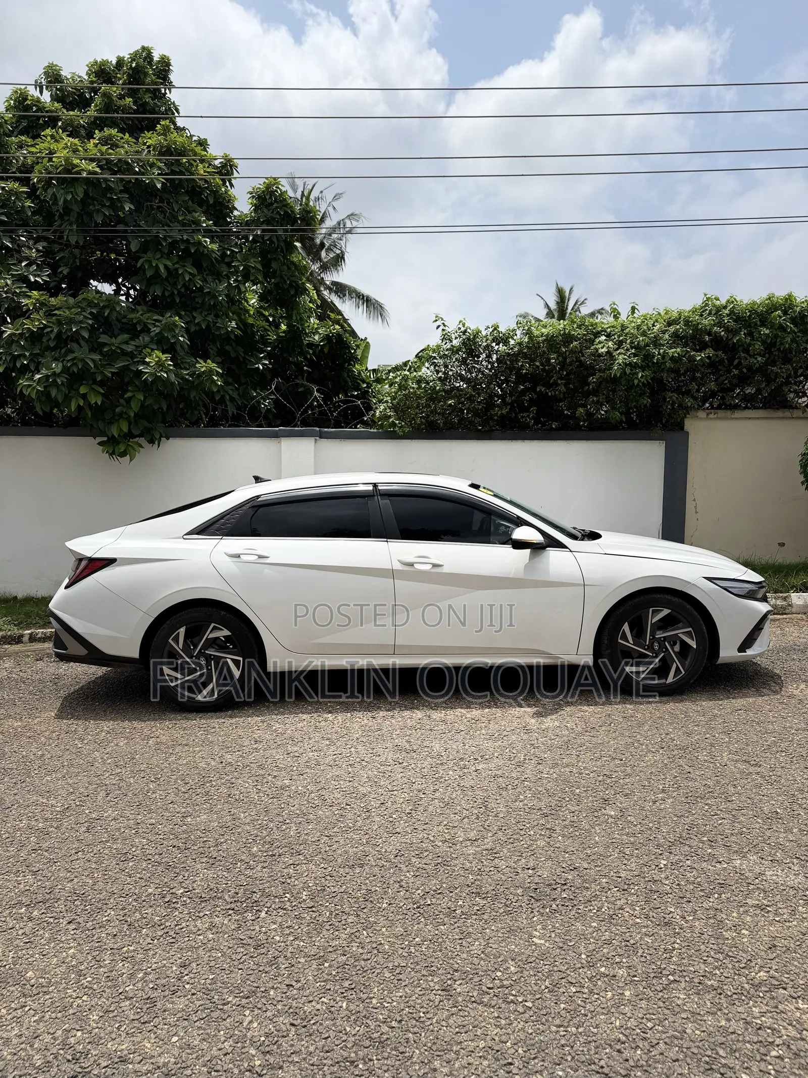 Hyundai Elantra 2025 White