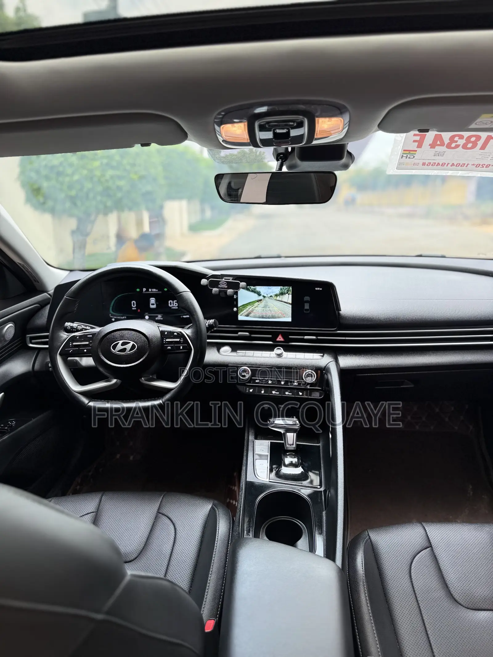 Hyundai Elantra 2025 White