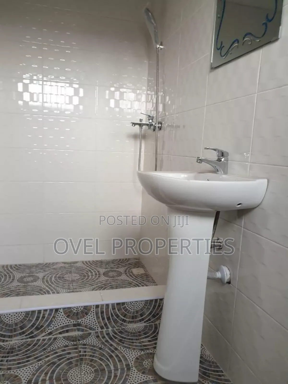 2bdrm Apartment in Ov, East Legon for rent