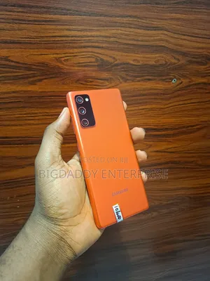 New Samsung Galaxy S20 FE 128 GB Orange