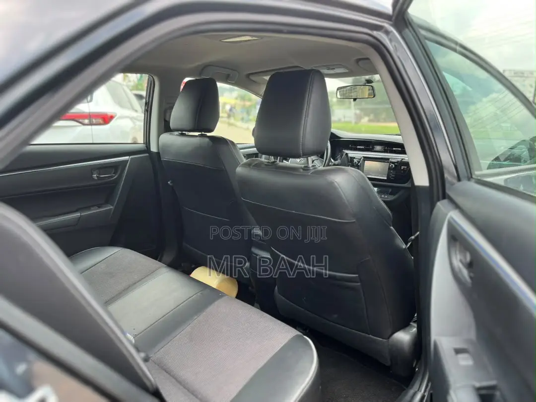 Toyota Corolla S Premium 4dr Sedan (1.8L 4cyl CVT) 2016 Gray