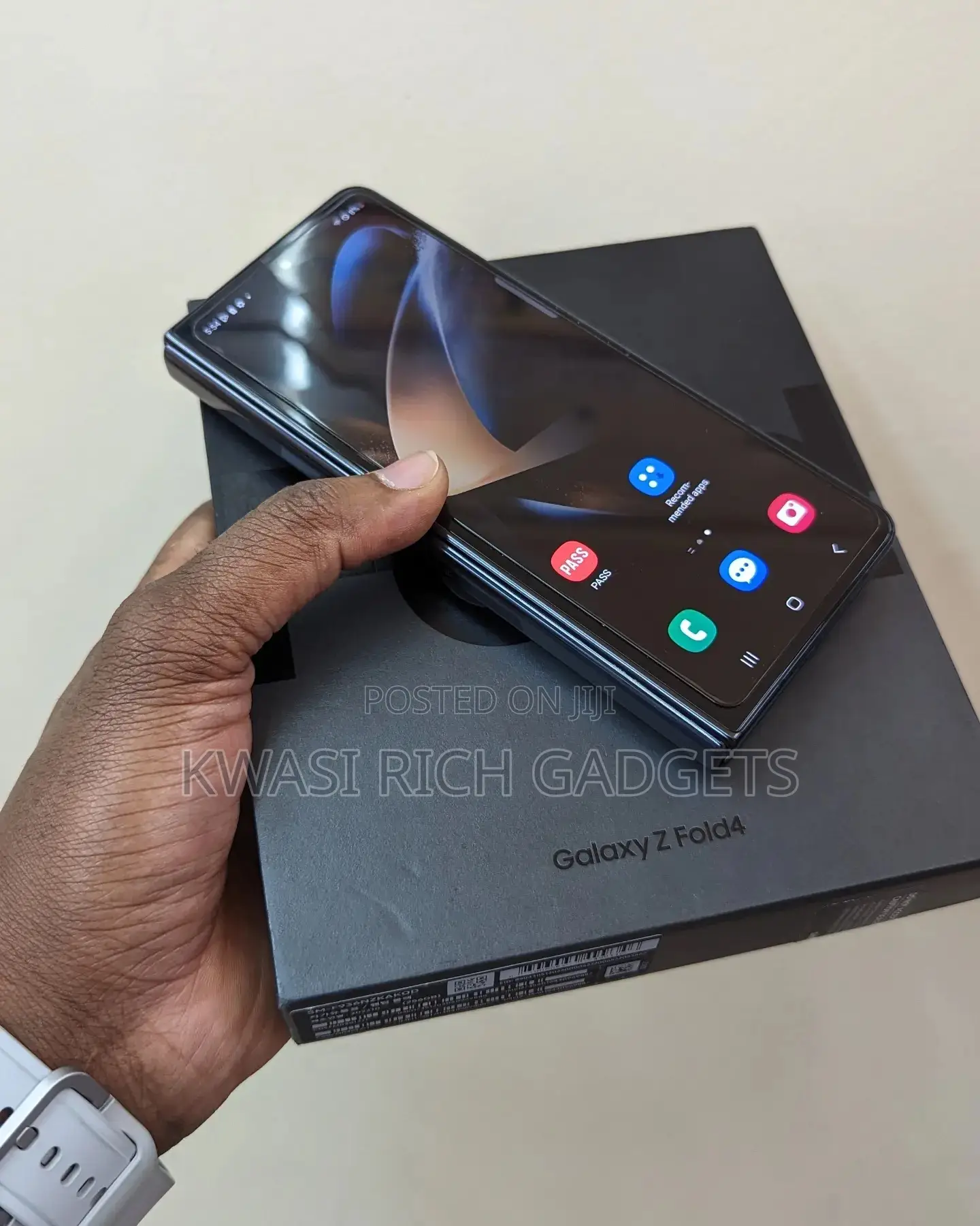 New Samsung Galaxy Z Fold4 512 GB Black