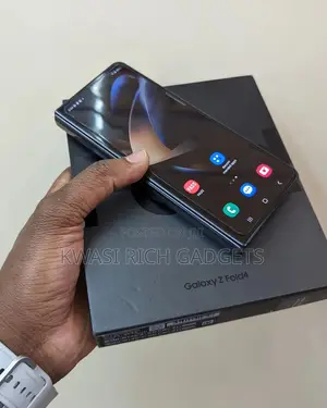 New Samsung Galaxy Z Fold4 512 GB Black