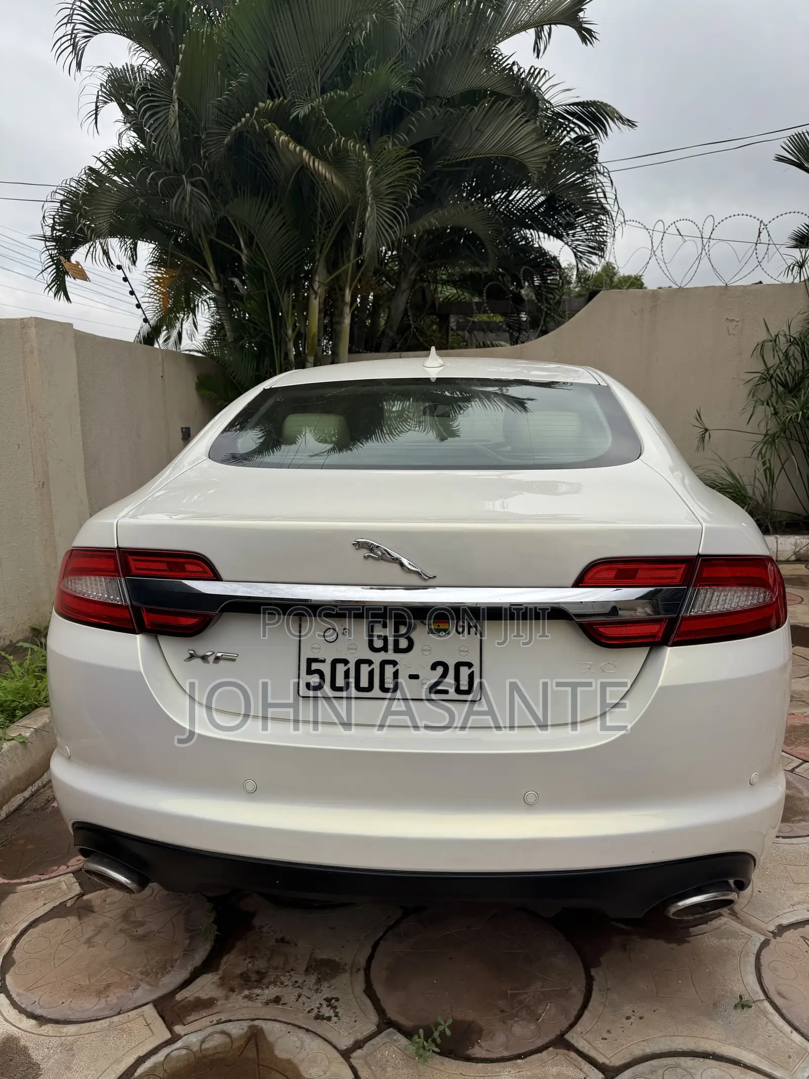 Jaguar XF SUPERCHARGED 2013 Off white