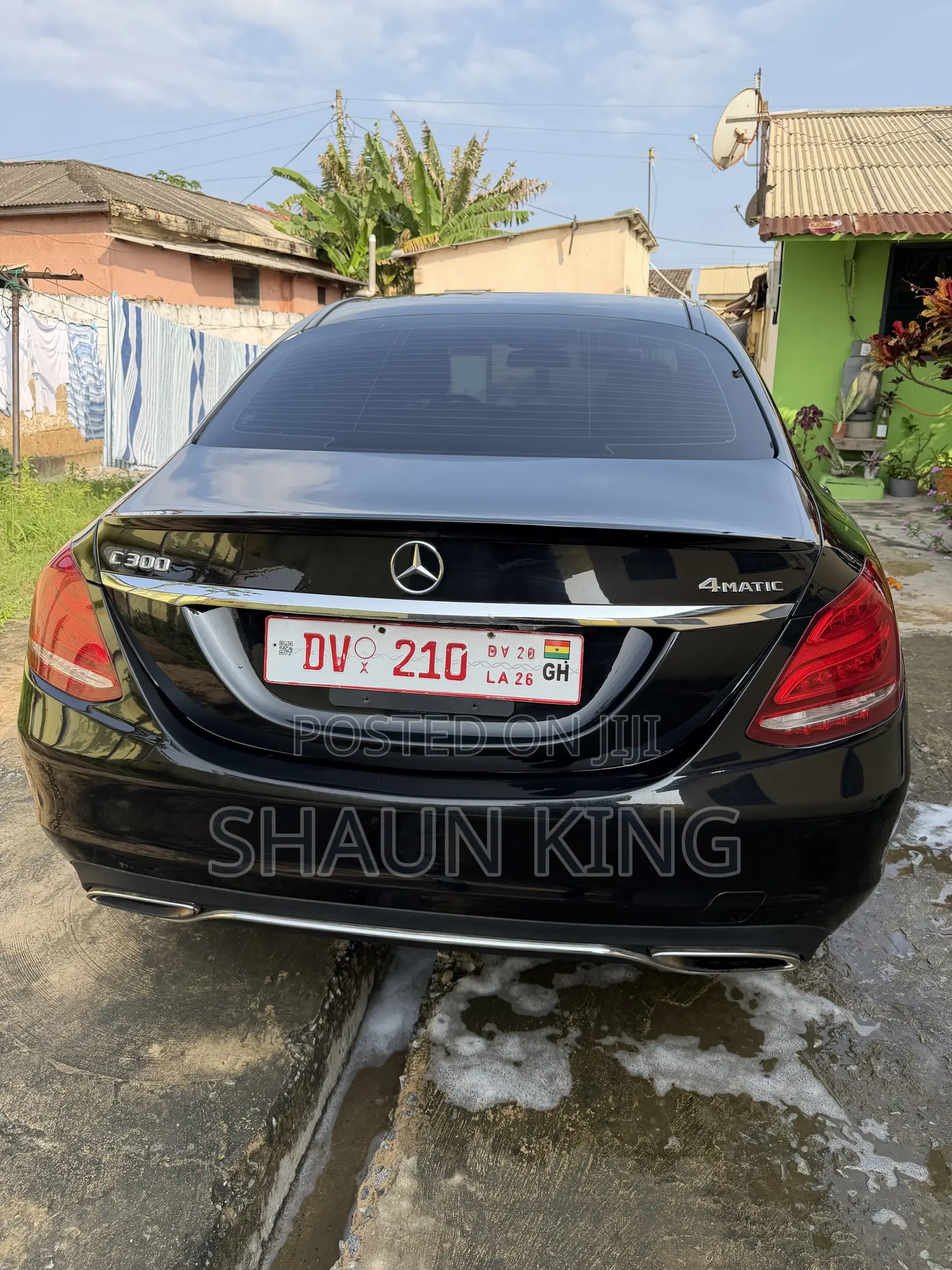 Mercedes-Benz C300 Luxury 4matic Sedan AWD (2.0L 4cyl 7A) 2017 Black