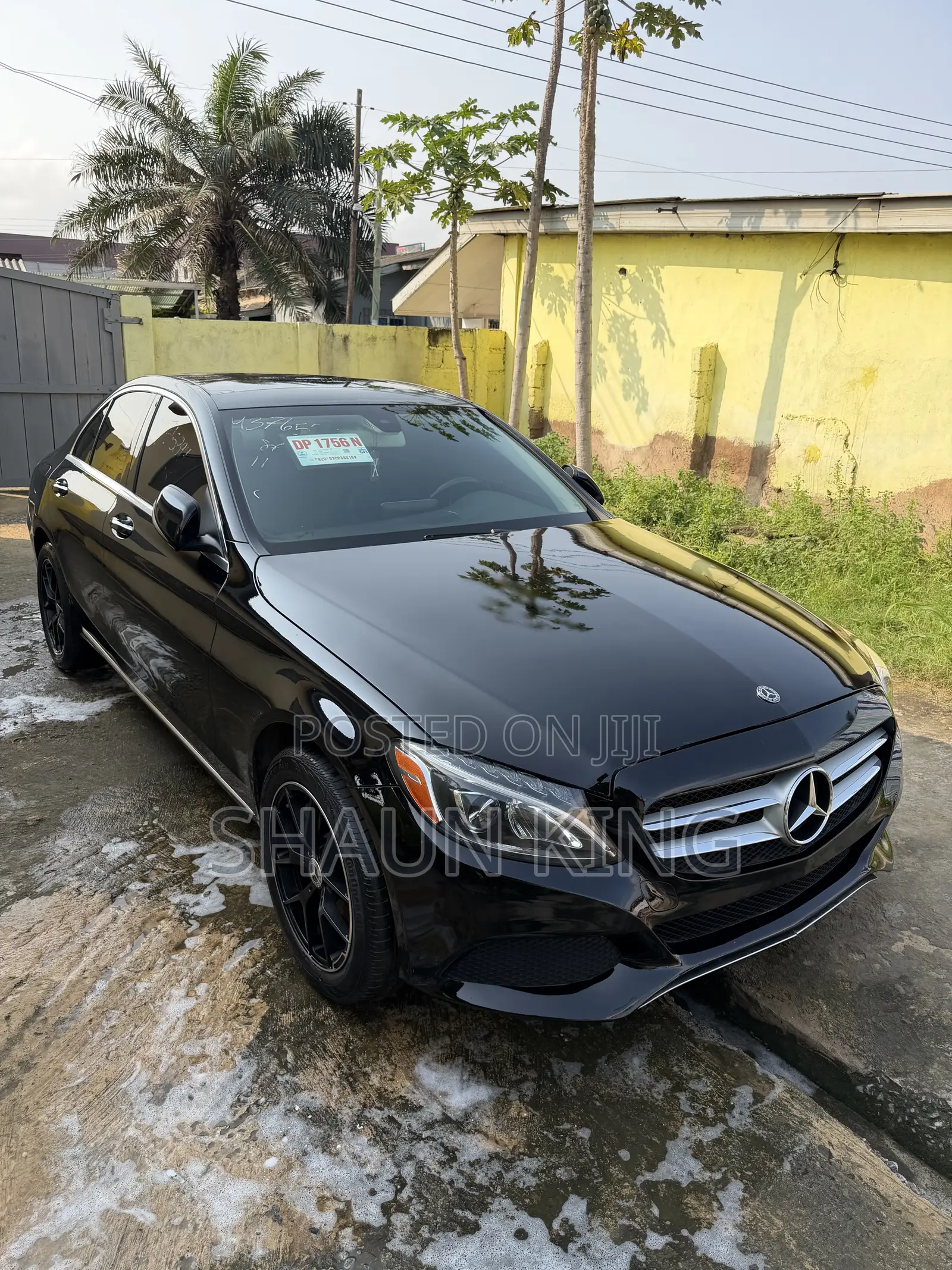 Mercedes-Benz C300 Luxury 4matic Sedan AWD (2.0L 4cyl 7A) 2017 Black