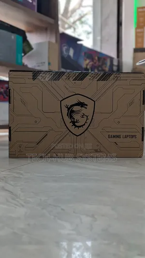 New Laptop MSI Katana 15 32GB Intel Core i7 SSD 1T