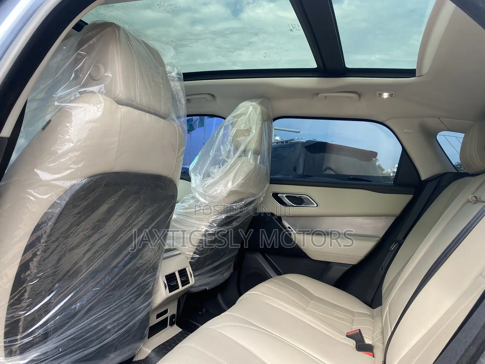 Land Rover Range Rover Velar P250 S 4x4 2019 Brown