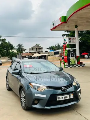 Toyota Corolla 2015 Gray
