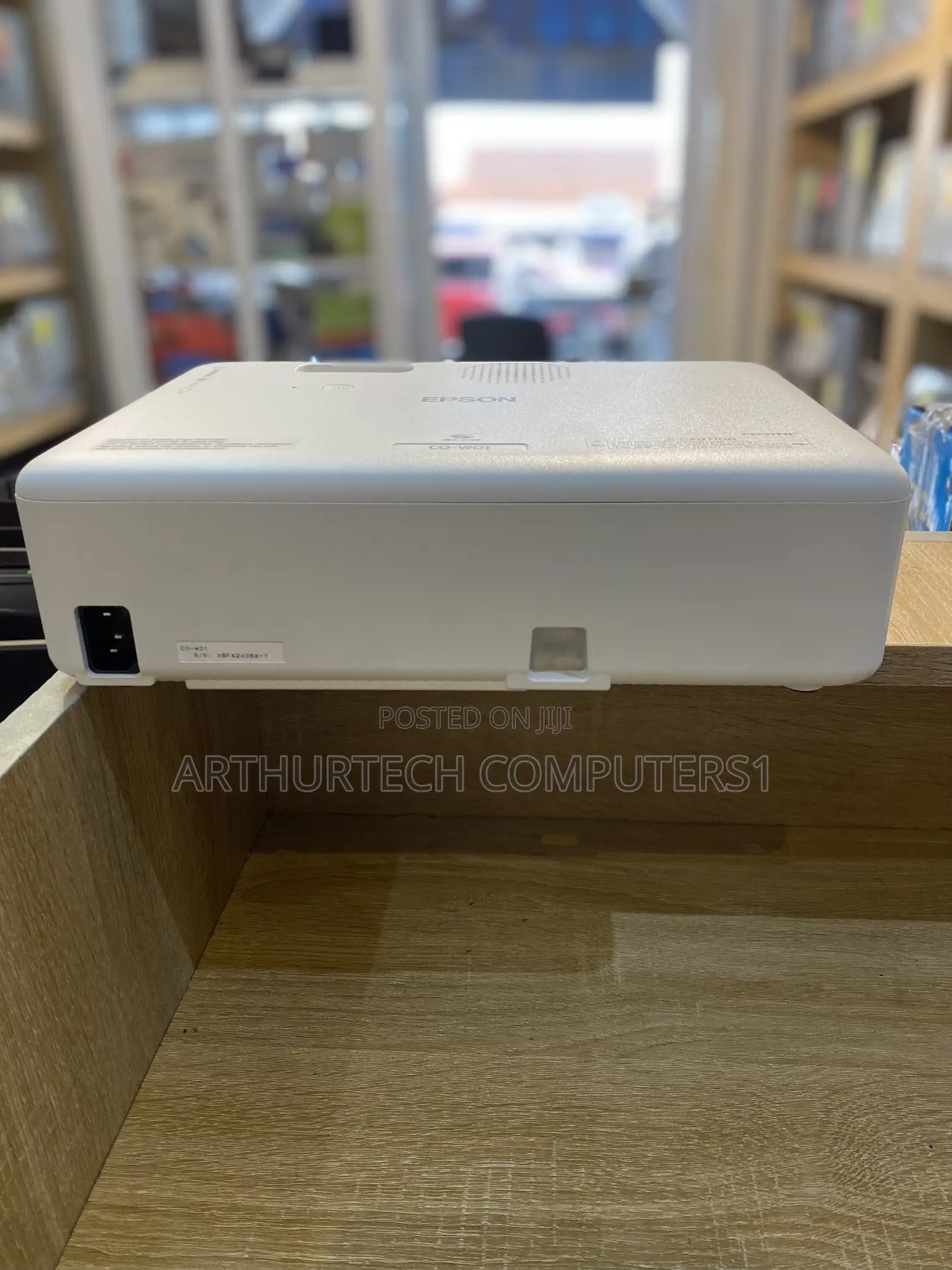 Brand New Epson CO-W01 Projector