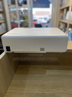 Brand New Epson CO-W01 Projector