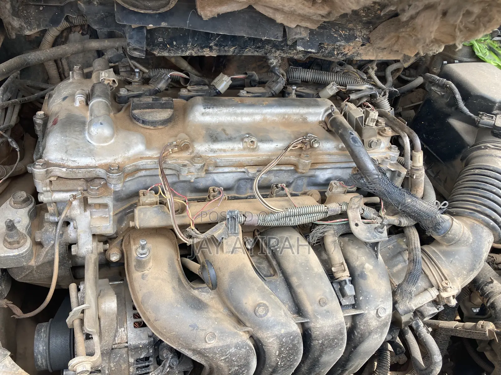 Toyota Corolla LE 4dr Sedan (1.8L 4cyl 4A) 2013 Silver