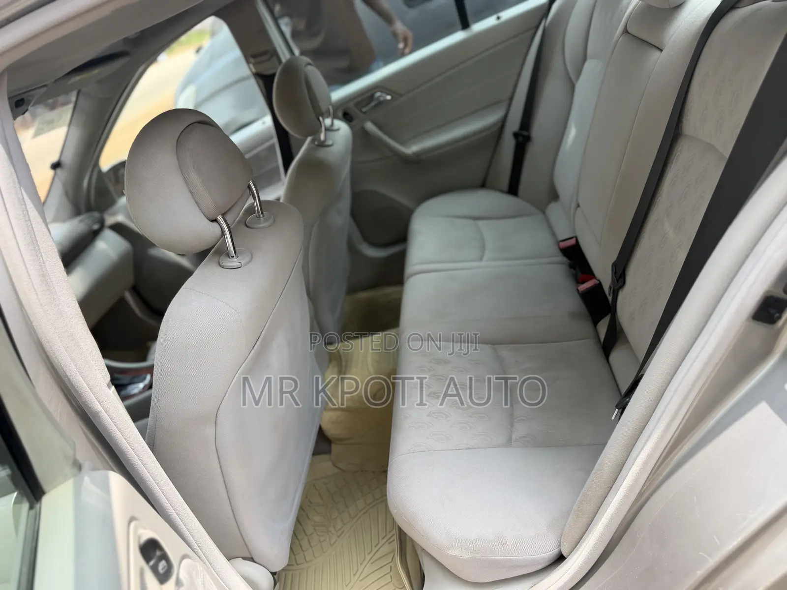 Mercedes-Benz C180 2002 Gray