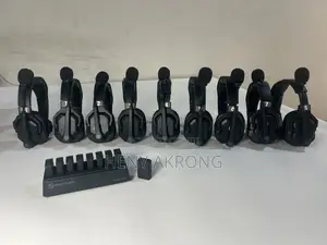 Hollyland Solidcom SE Pro 9-Person Headset Intercom System