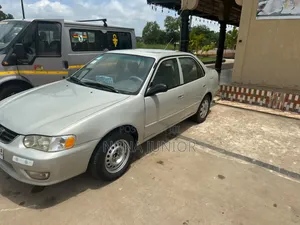 Toyota Corolla 2000 Silver