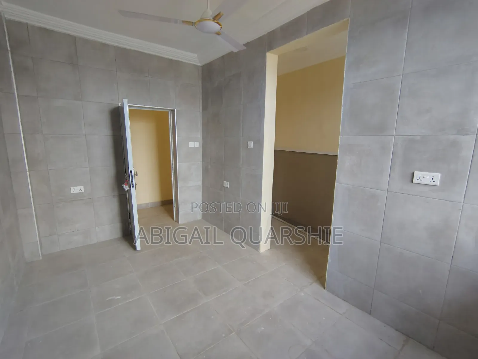 Furnished 6bdrm Apartment in Pokuase for sale
