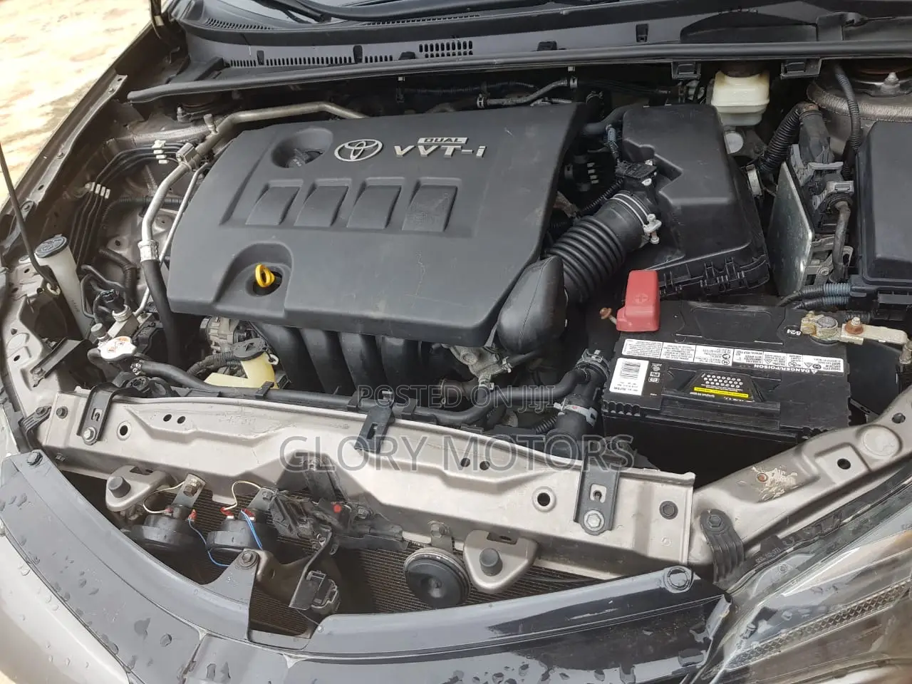 Toyota Corolla LE (1.8L 4cyl 2A) 2018 Beige