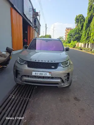 Land Rover Discovery 2018 Silver