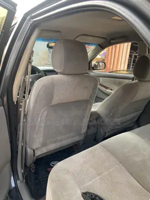 Toyota Vitz 2010 Gray