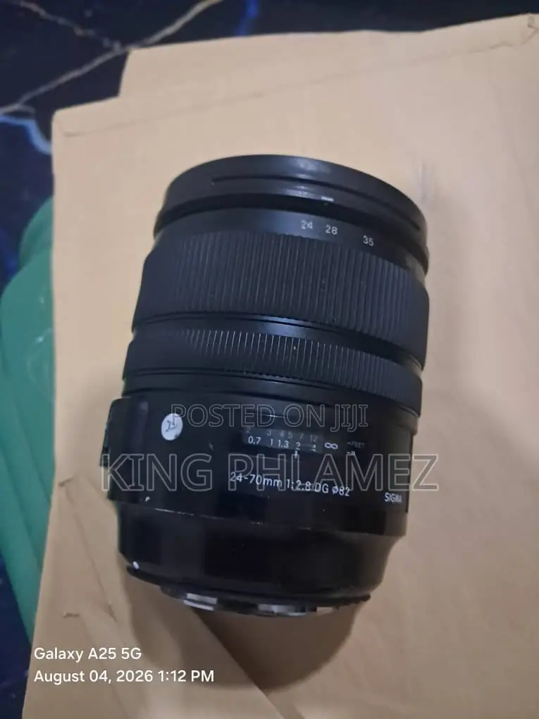 Sigma 24-70mm Lens