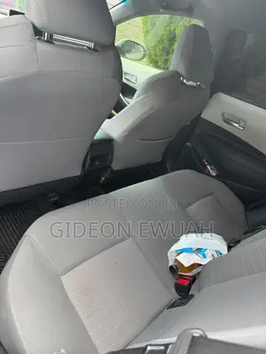 Toyota Corolla SE 2020 Silver