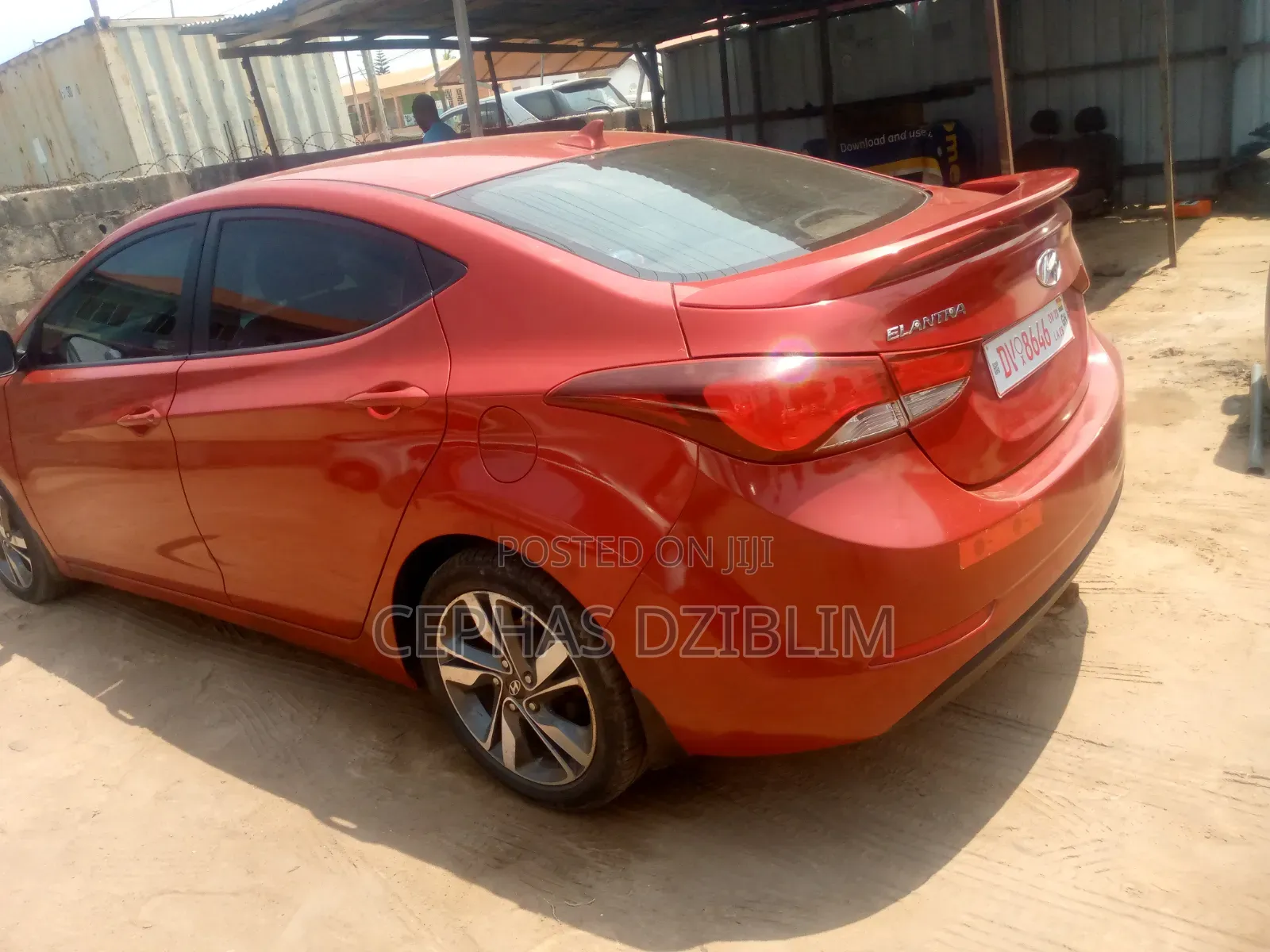 Hyundai Elantra Limited 4dr Sedan (1.8L 4cyl 6A) 2015 Red