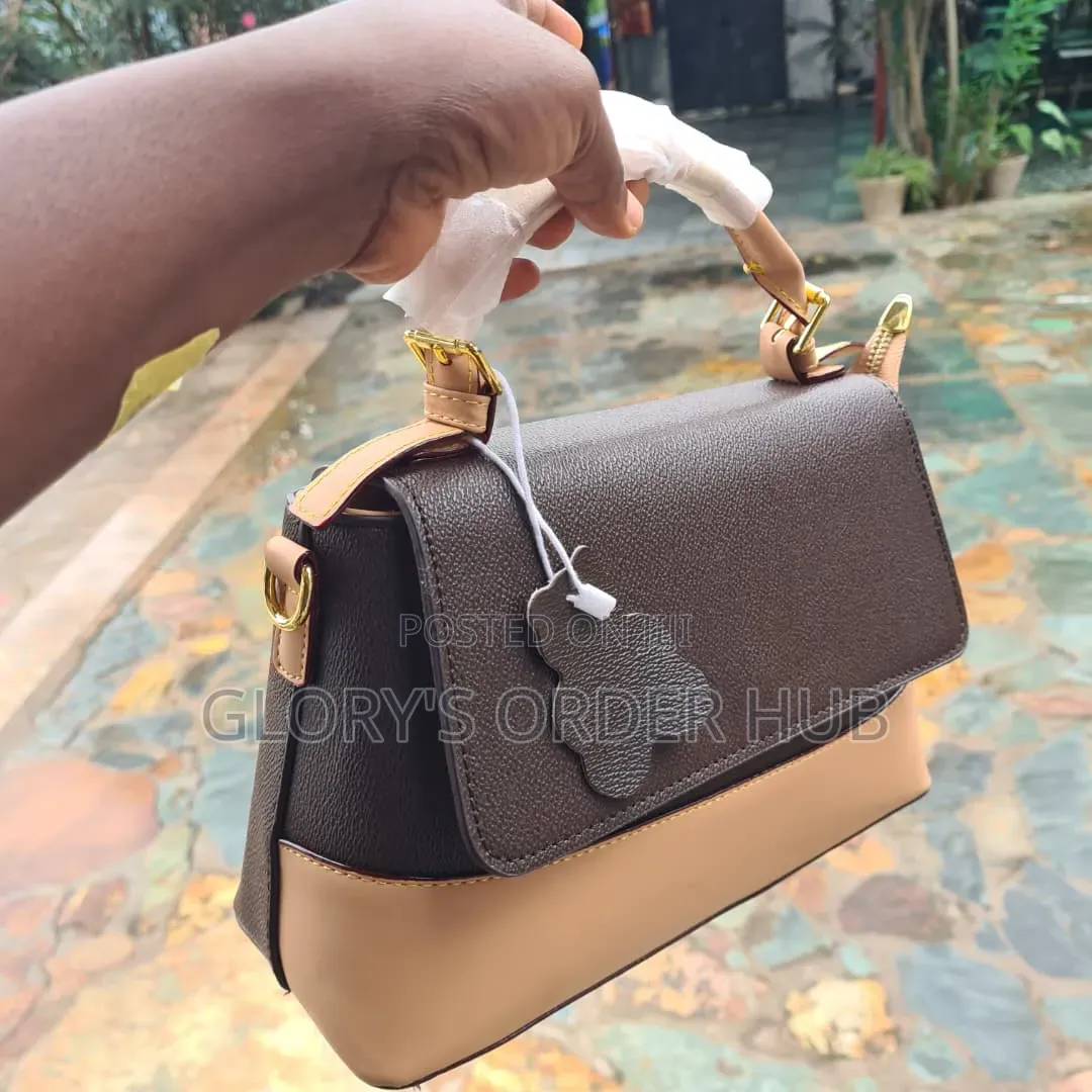 Plain Color Blend Hand Bag