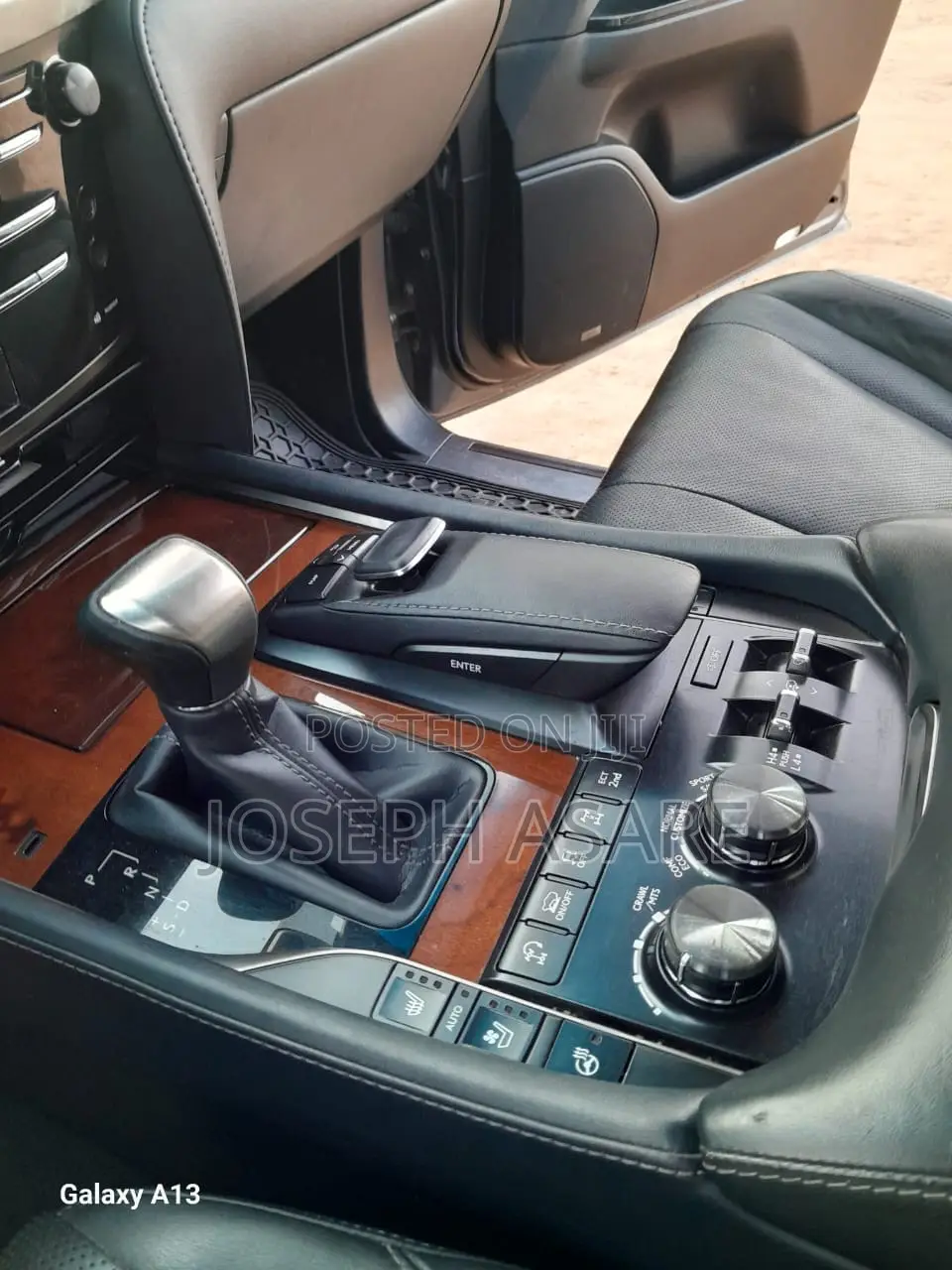 Lexus LX 570 AWD 2019 Gray