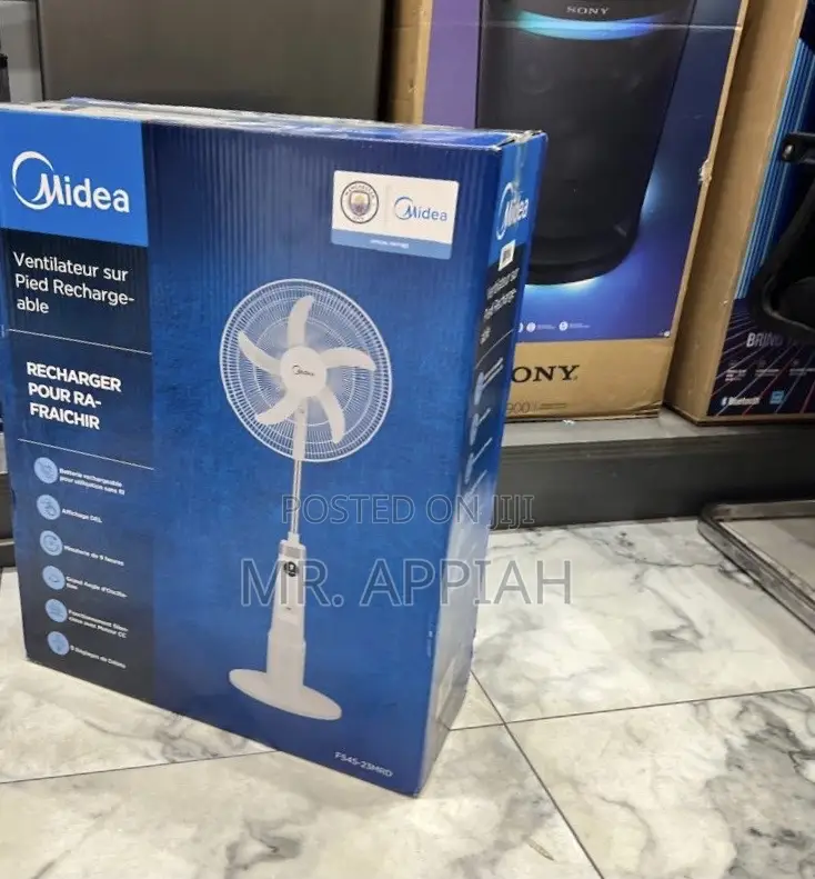 Extremely Classic Midea 18” Rechargeable Standing Fan(White).