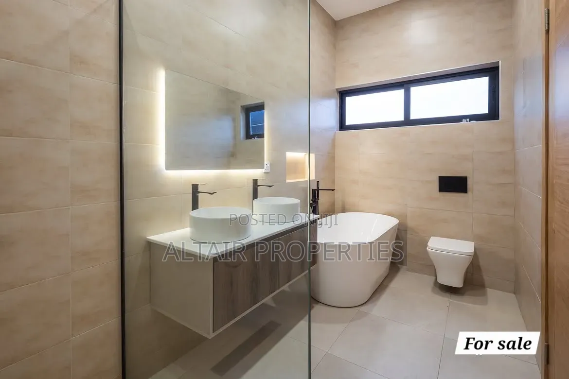 4bdrm House in Community 18, Baatsona Total for sale