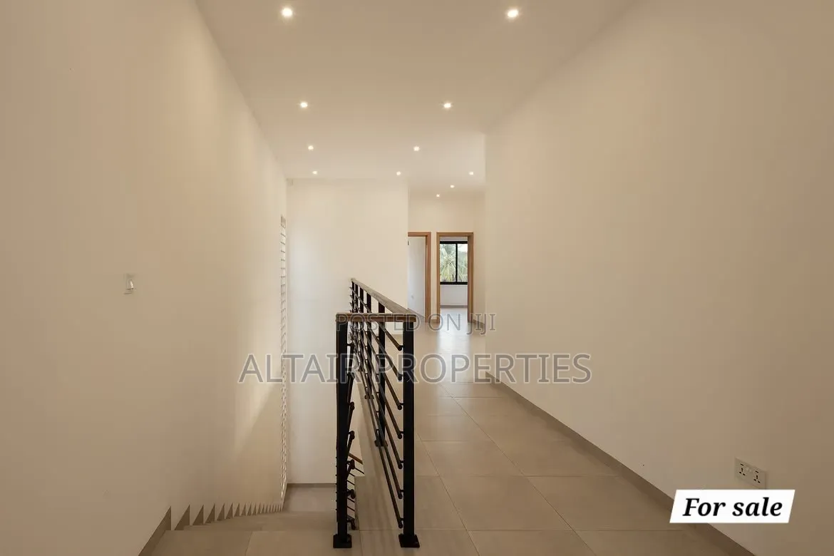 4bdrm House in Community 18, Baatsona Total for sale