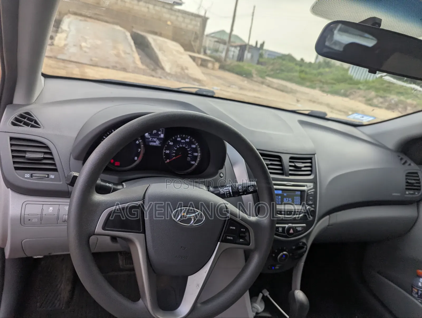 Hyundai Accent 2017 Red
