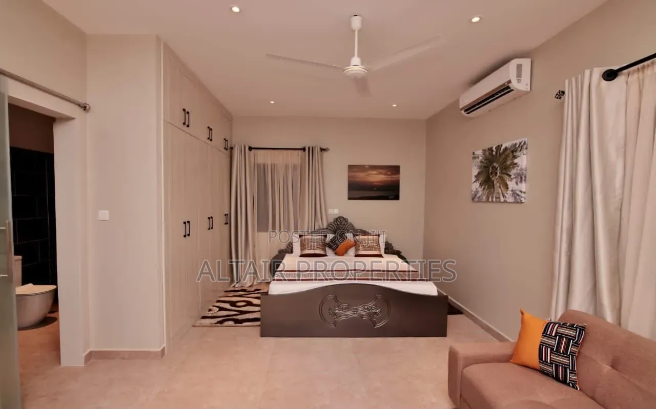 Furnished 4bdrm House in Adenta, New Legon for sale