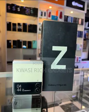New Samsung Galaxy Z Flip 3 256 GB Black
