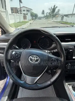 Toyota Corolla S 4dr Sedan (1.8L 4cyl CVT) 2015 Blue