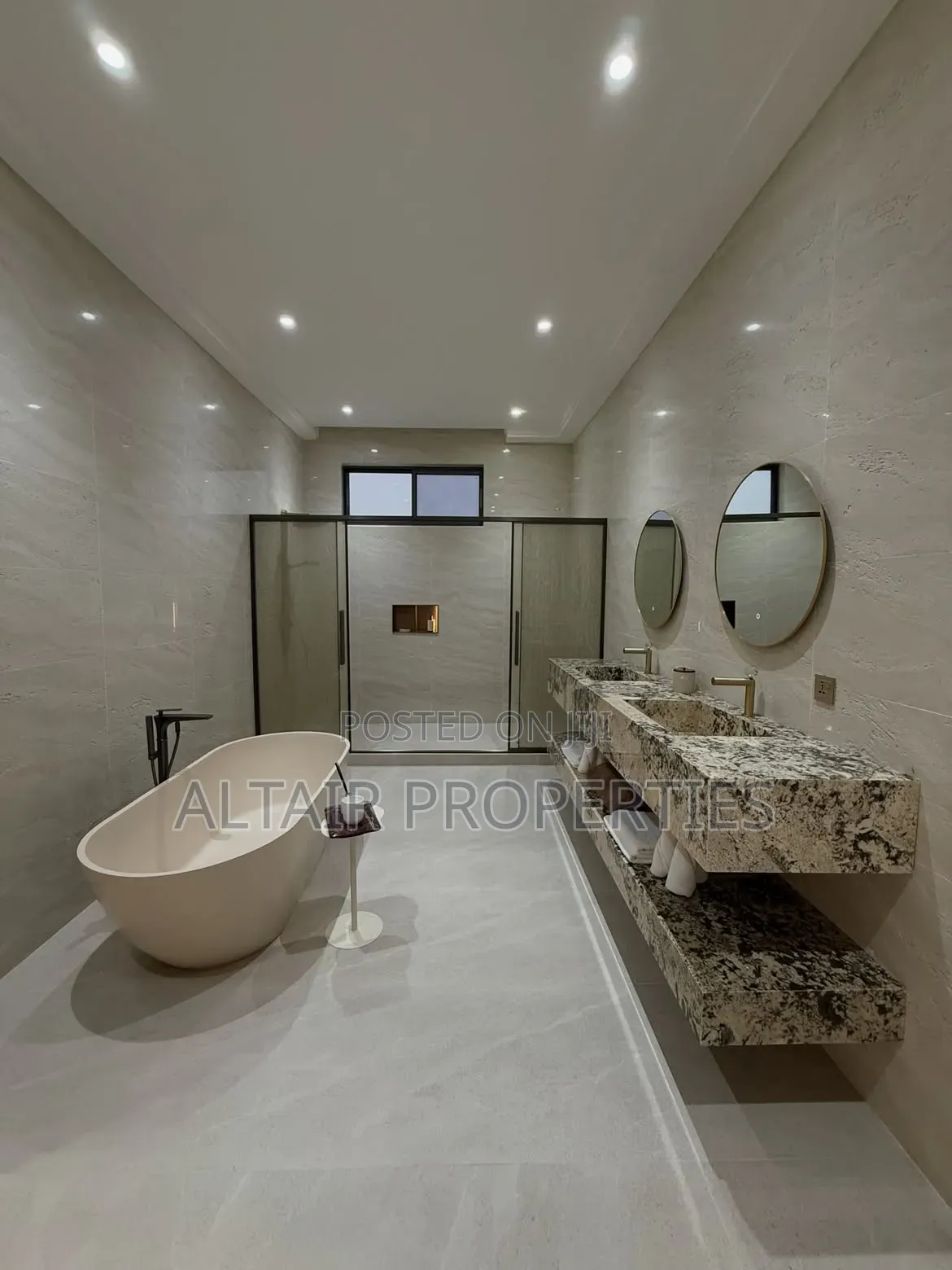 Furnished 5bdrm House in Accra Metropolitan for sale